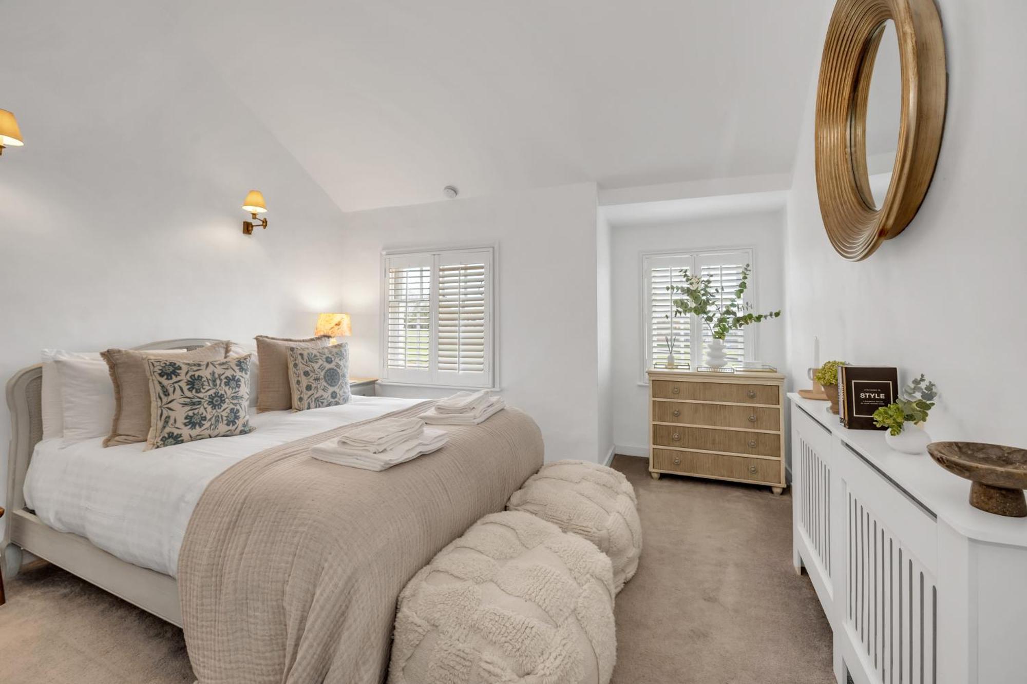 Charming Church Walk, Long Melford - 2 Bedroom Property With Parking מראה חיצוני תמונה